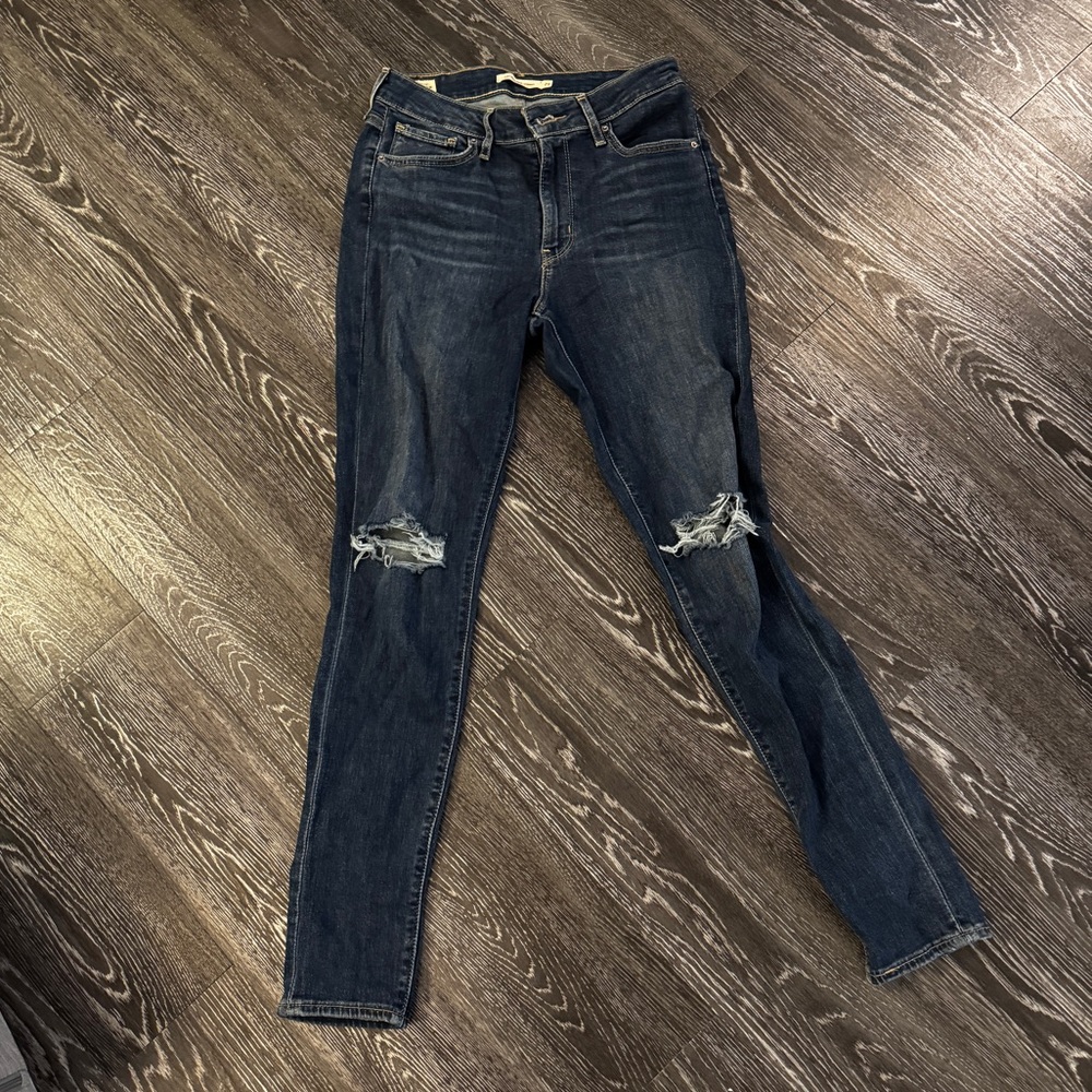 Levi’s 721 high rise jeans